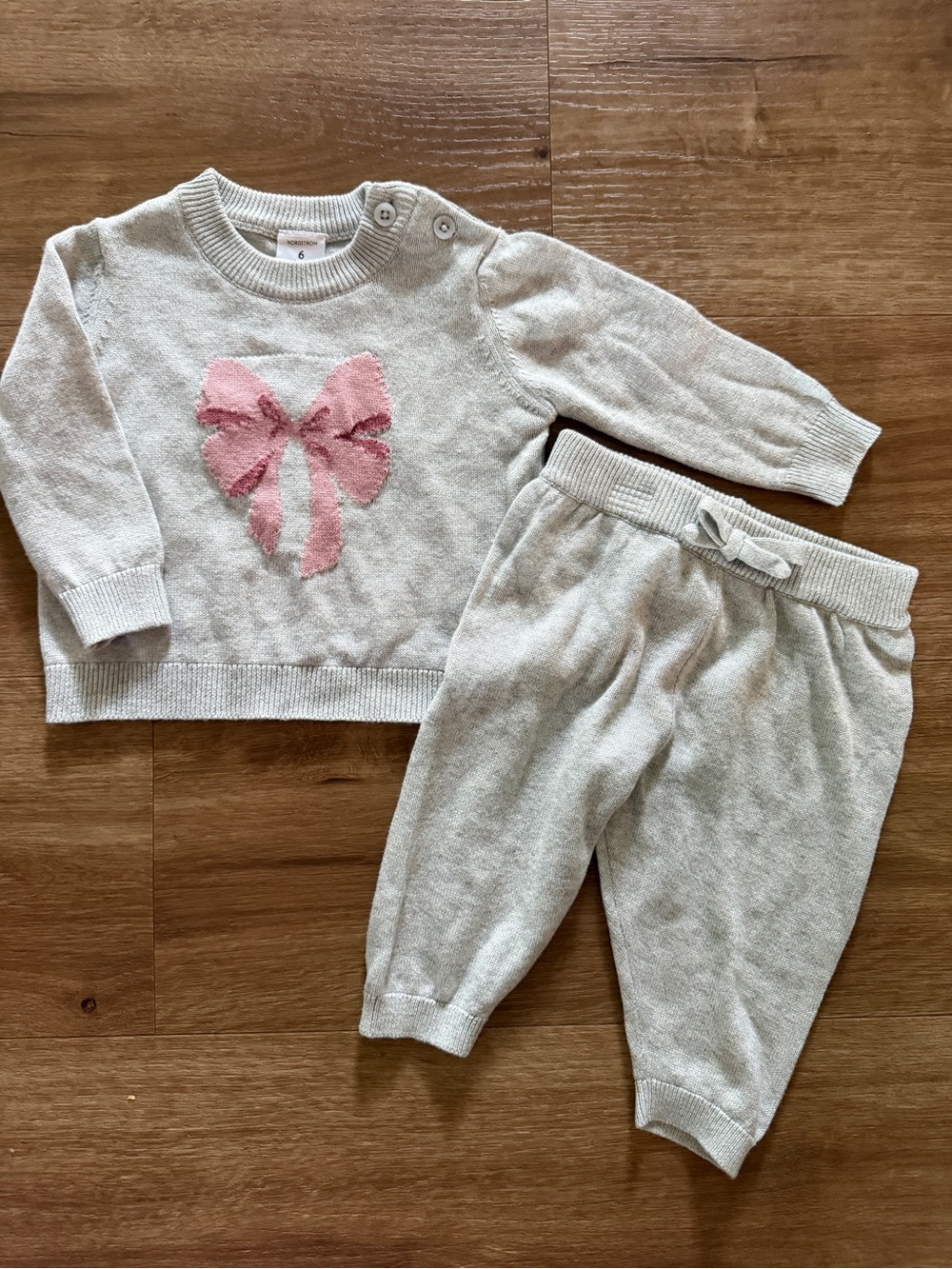 Nordstrom Baby Sweater Two-Piece Gray Set with Pink Bow 6M